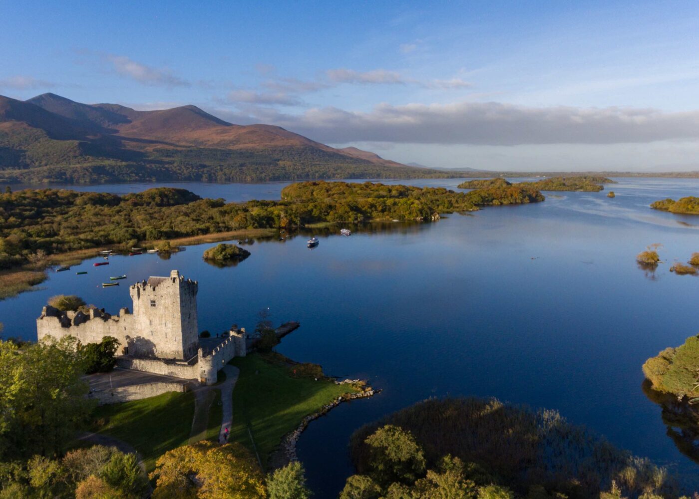 Ross,Castle,In,Killarney,National,Park,During,Early,Morning,,Ring